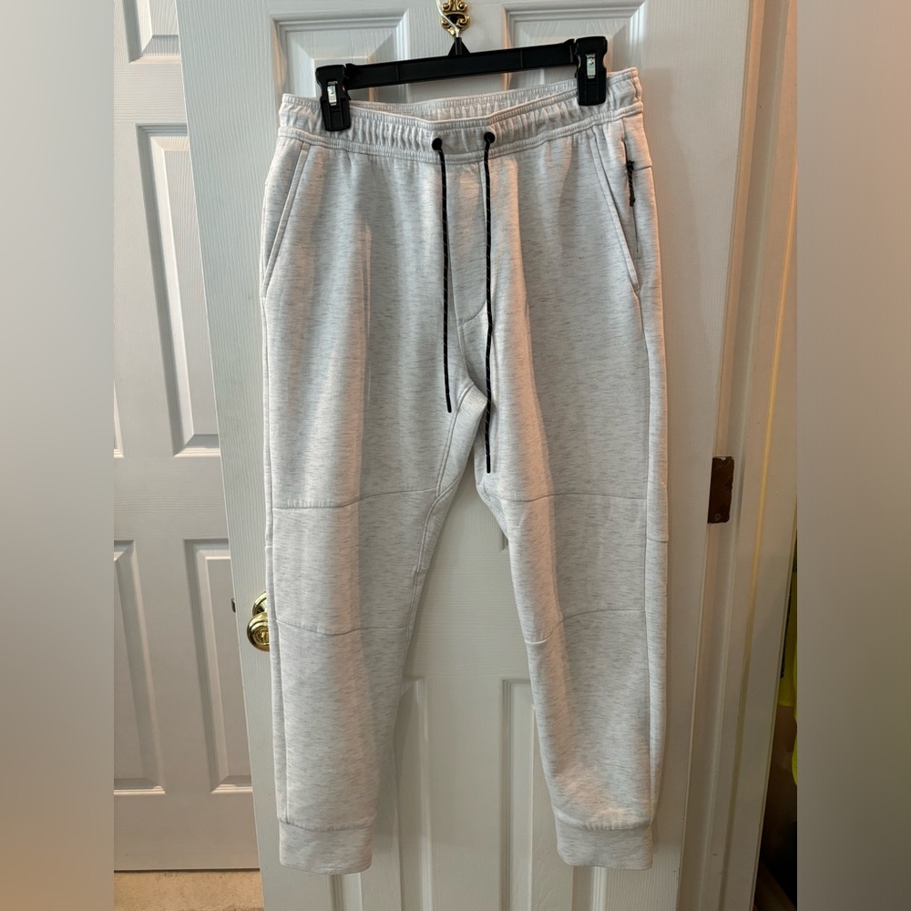 American Eagle Joggers